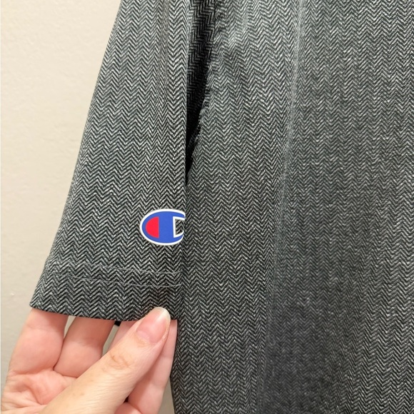 Champion Georgia Bulldogs Polo Men’s Medium Grey Short Sleeve Sportswear Shirt - Picture 5 of 5